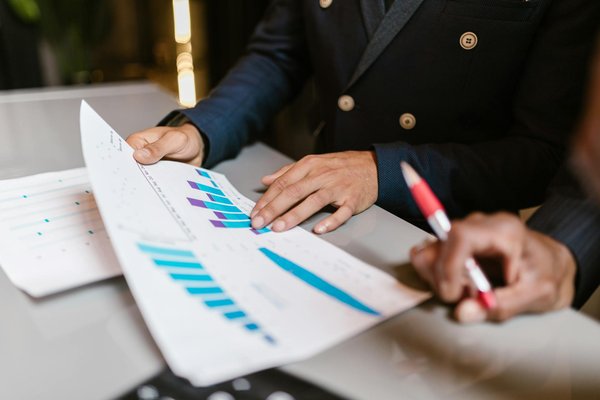 Enhancing Wildlife Simulation Games: Leveraging AI to Craft Realistic Animal Behaviors